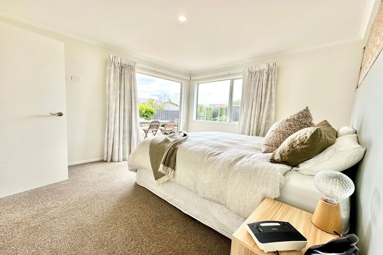 Photo of property in 15 Ottawa Road, Wainoni, Christchurch, 8061