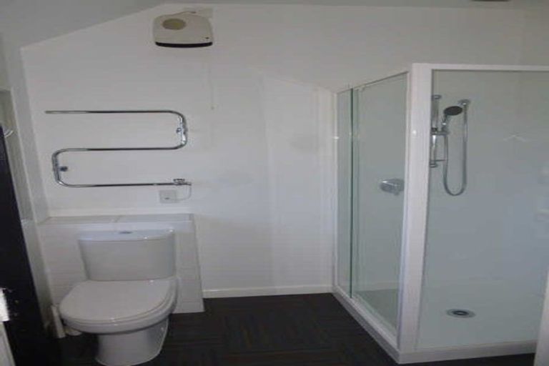 Photo of property in 77 Kahu Road, Fendalton, Christchurch, 8041