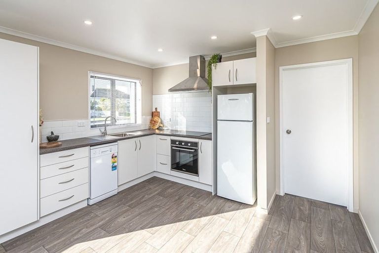 Photo of property in 43 Akatea Street, Gonville, Whanganui, 4501