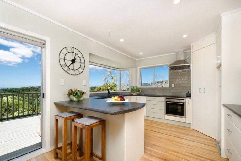 Photo of property in 42 Kitewaho Road, Swanson, Auckland, 0816