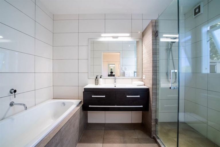 Photo of property in 109 East Coast Road, Castor Bay, Auckland, 0620