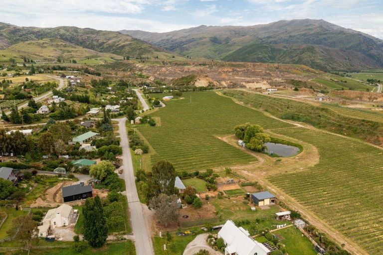 Photo of property in 26 Domain Road, Bannockburn, Cromwell, 9384