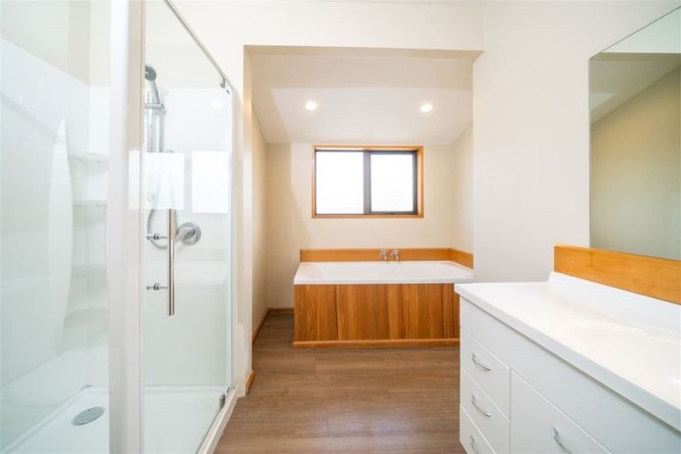 Photo of property in 421 Marshland Road, Marshland, Christchurch, 8083