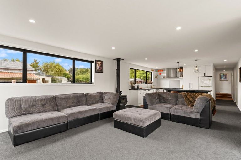 Photo of property in 86 Main South Road, Green Island, Dunedin, 9018