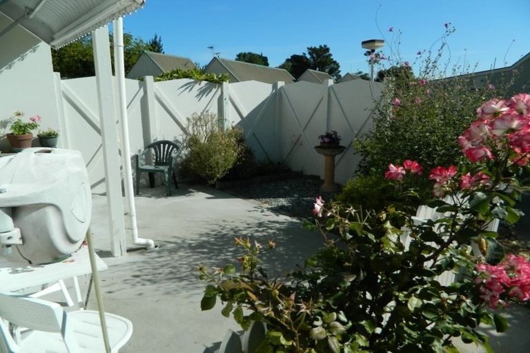 Photo of property in 49 Grantley Street, New Brighton, Christchurch, 8083