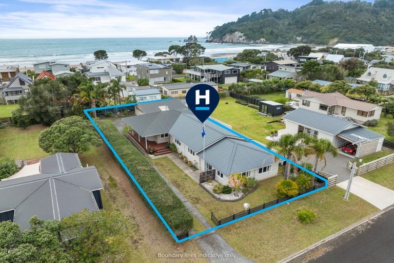 Photo of property in 214 Rangi Avenue, Whangamata, 3620