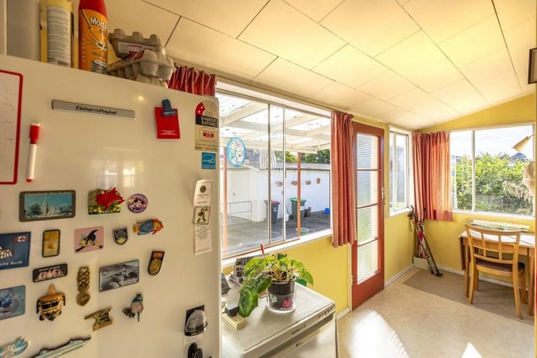 Photo of property in 505a Saint Aubyn Street East, Hastings, 4122