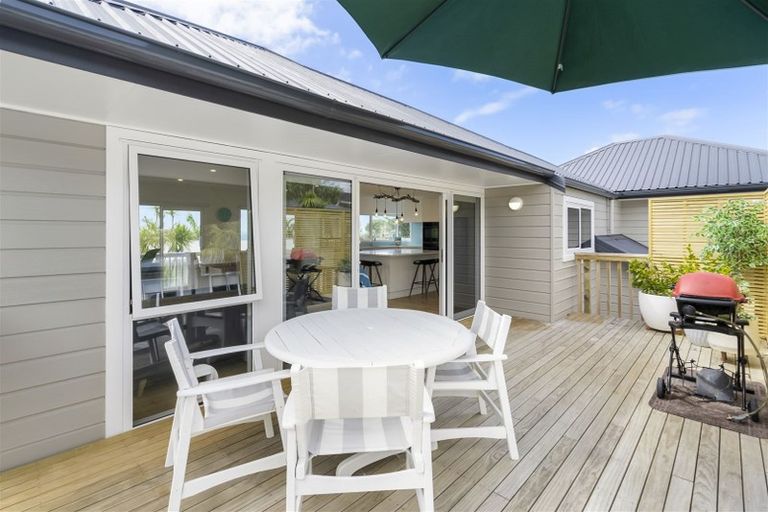 Photo of property in 7a Zealandia Road, Manly, Whangaparaoa, 0930