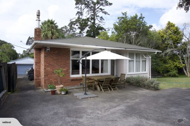 Photo of property in 1/16 Ayrton Street, Te Atatu South, Auckland, 0610