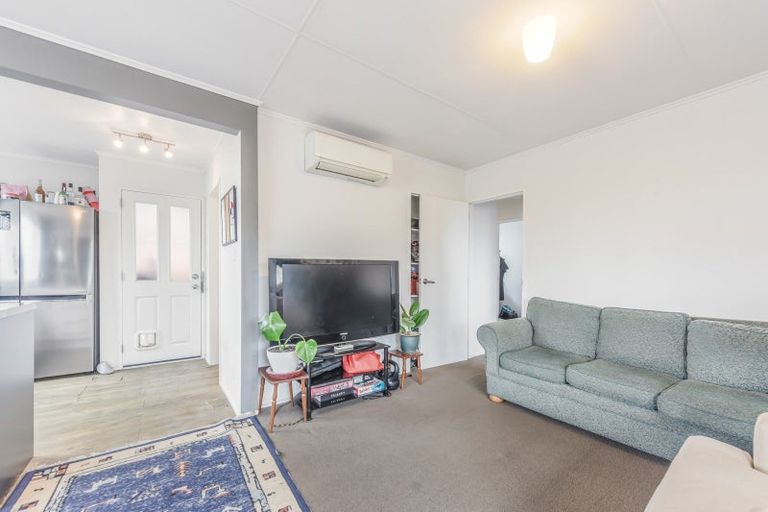 Photo of property in 2/5 Roto Street, Tahunanui, Nelson, 7011