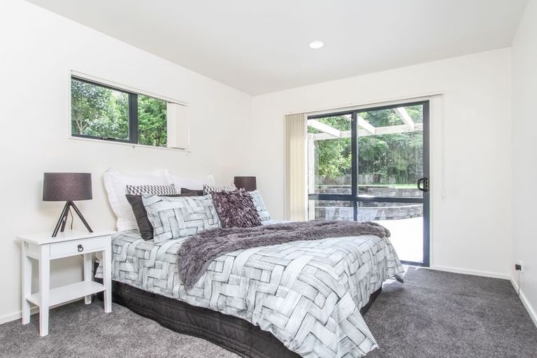 Photo of property in 33 Bannings Way, Hobsonville, Auckland, 0618