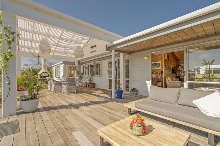 Photo of property in 9 Charles Green Drive, Cooks Beach, Whitianga, 3591