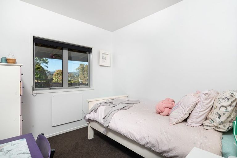 Photo of property in 31 Mcentee Road, Waitakere, Auckland, 0816