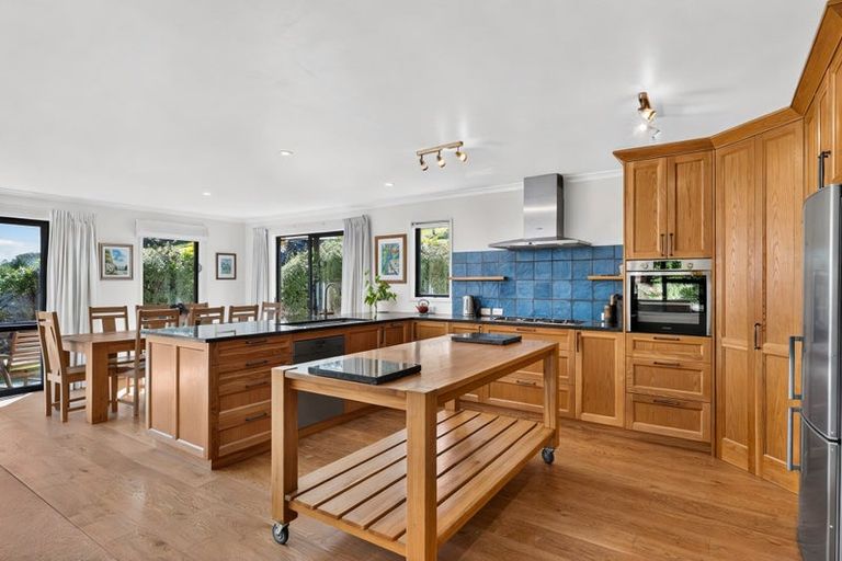 Photo of property in 18 Saddleback Road, Todds Valley, Nelson, 7071