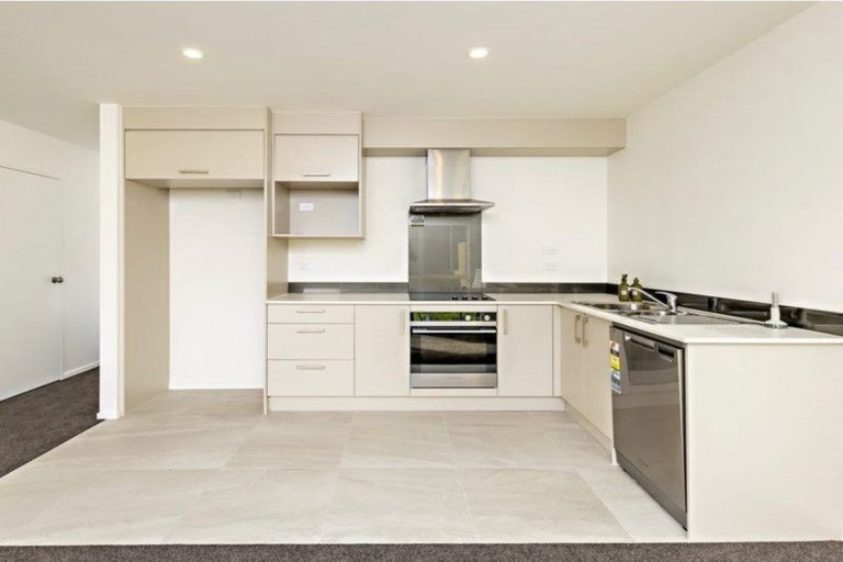 Photo of property in 114 Joseph Street, Flat Bush, Auckland, 2019