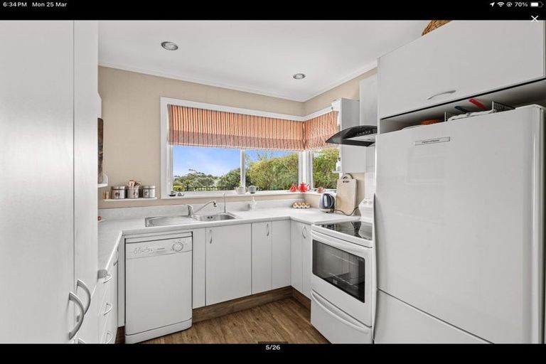 Photo of property in 230 Frankley Road, Frankleigh Park, New Plymouth, 4310