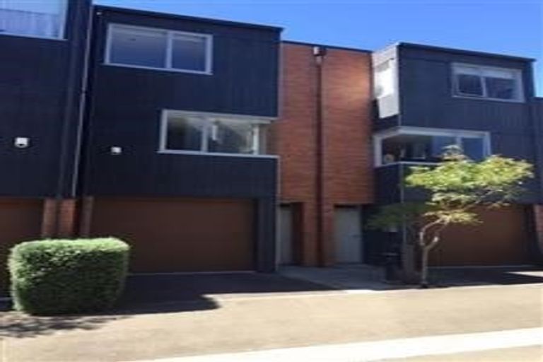 Photo of property in The Altair, 28/120 Rintoul Street, Newtown, Wellington, 6021