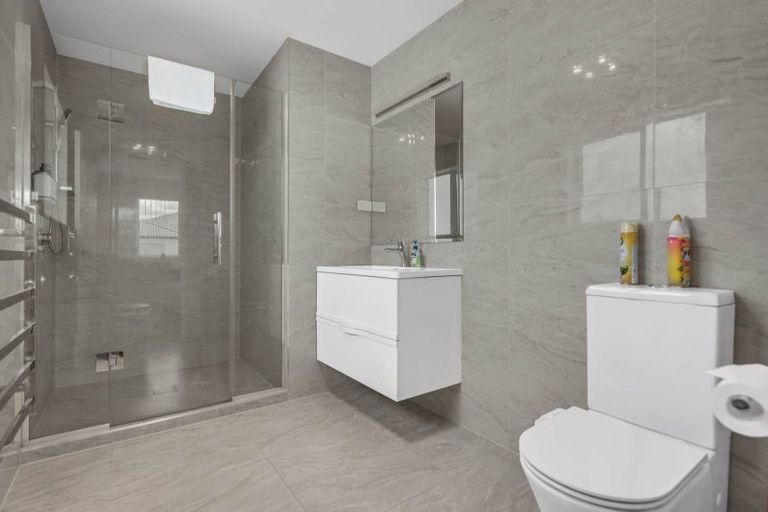 Photo of property in 3 Cloghfin Place, Flat Bush, Auckland, 2019