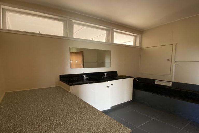 Photo of property in 166 Trigg Road, Kumeu, 0891