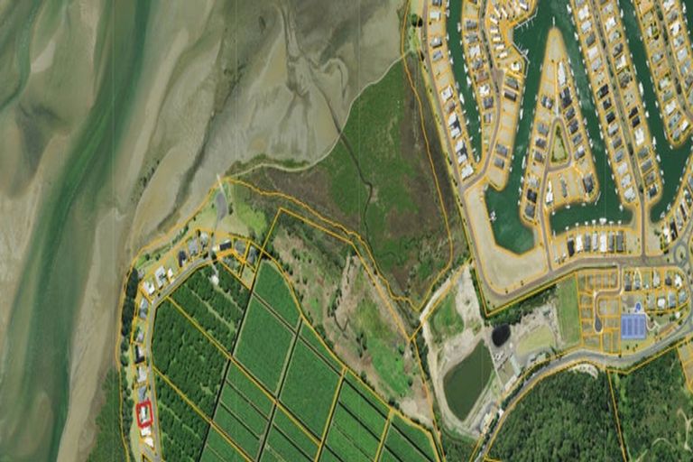 Photo of property in 65 Tangiteroria Lane, Pauanui, Hikuai, 3579