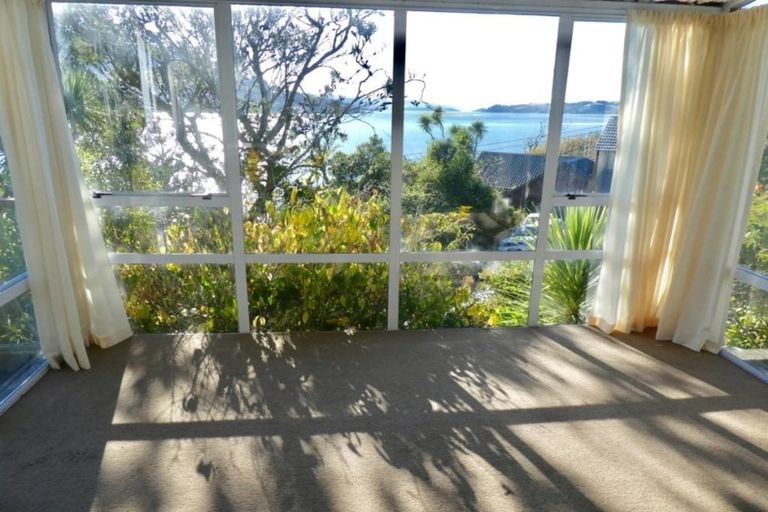 Photo of property in 6 Irvine Road, The Cove, Dunedin, 9077