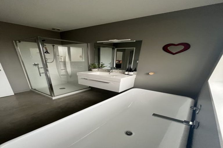 Photo of property in 228 Opawa Road, Hillsborough, Christchurch, 8022