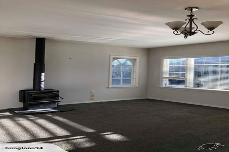 Photo of property in 70 Memorial Avenue, Ilam, Christchurch, 8053