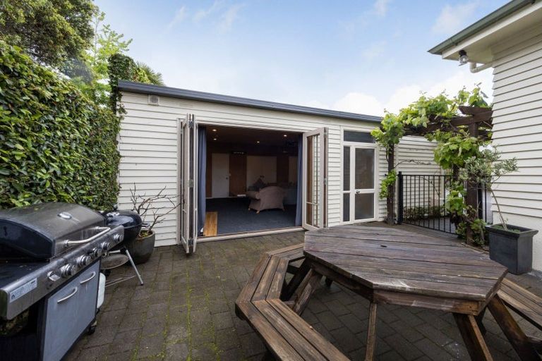 Photo of property in 11a Wellington Street, Hamilton East, Hamilton, 3216