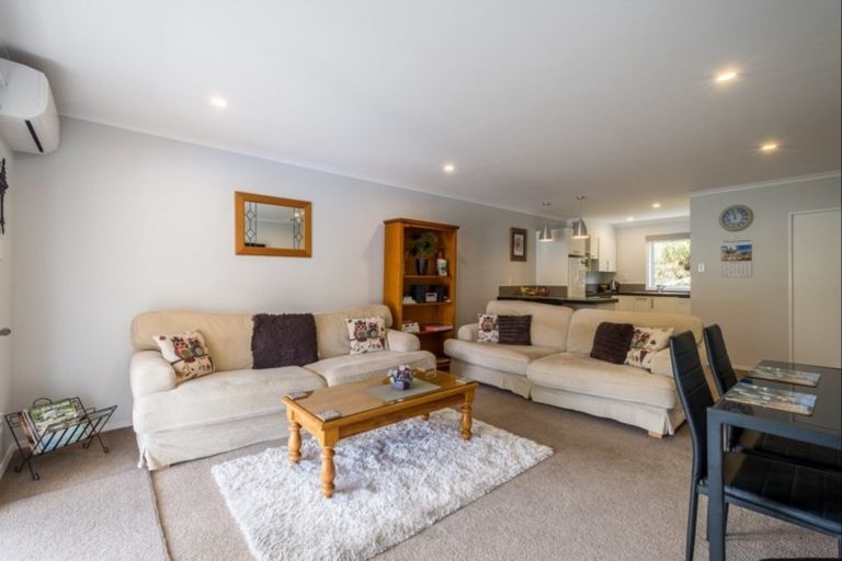 Photo of property in 4a Rutland Street, Picton, 7220