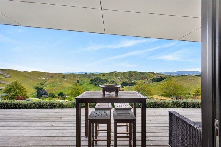 Photo of property in 17 Te Roera Drive, Taradale, Napier, 4112