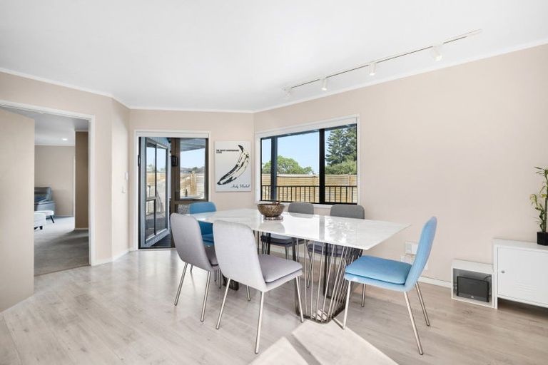 Photo of property in 12a Estelle Place, Farm Cove, Auckland, 2012