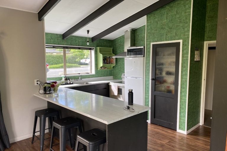 Photo of property in 11 Brookvale Road, Havelock North, 4130