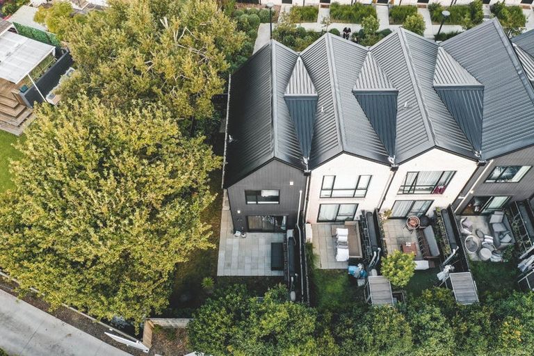 Photo of property in 40 Wharara Lane, Massey, Auckland, 0614