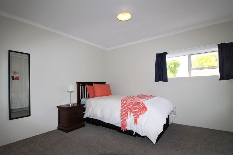 Photo of property in 48 Royal Terrace, Alexandra, 9320