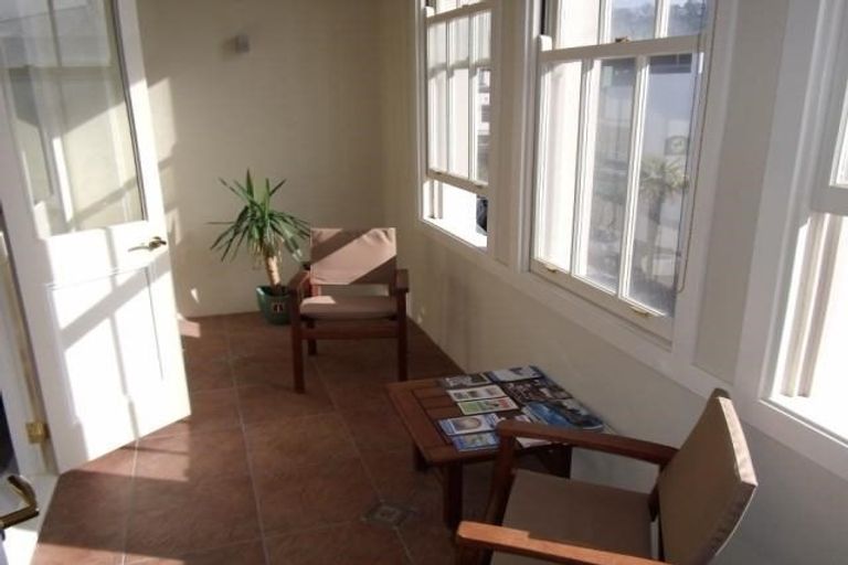 Photo of property in 3/1 Emerson Street, Napier South, Napier, 4110