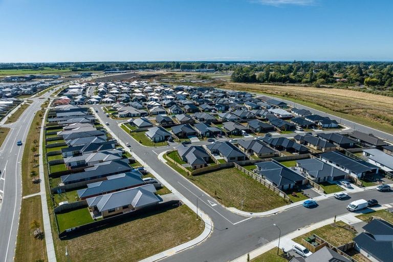 Photo of property in 2 Kotua Street, Woodend, 7610