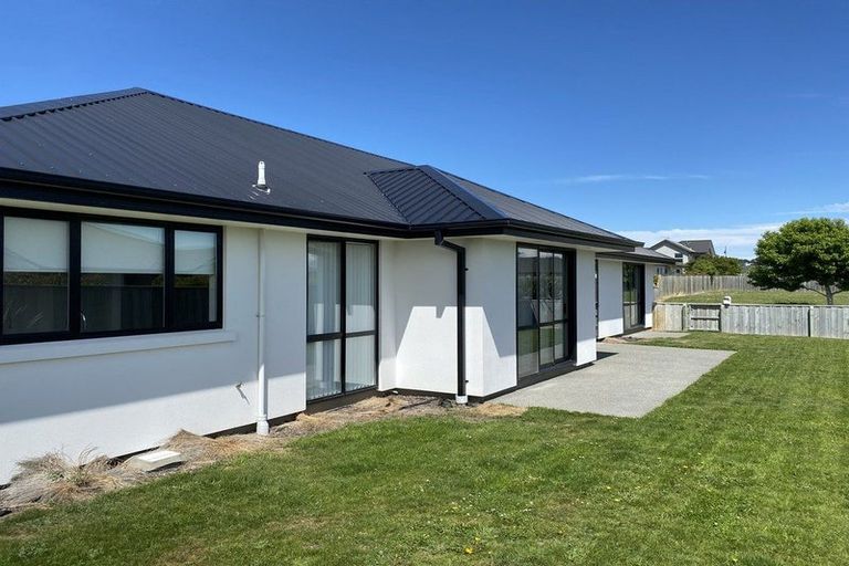 Photo of property in 10 Waipara Road, Pegasus, 7612