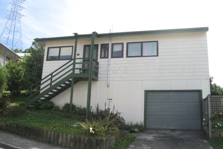 Photo of property in 5 Kilgour Way, Crofton Downs, Wellington, 6035