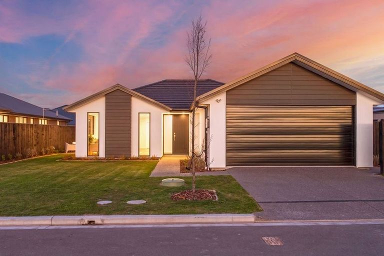 Photo of property in 7 Summerleas Lane, Halswell, Christchurch, 8025