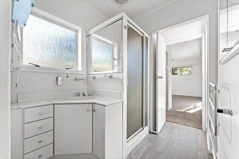 Photo of property in 42 Alfriston Road, Manurewa East, Auckland, 2102