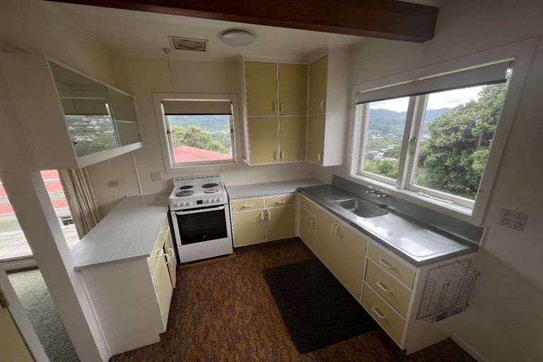 Photo of property in 7 Denbigh Way, Wilton, Wellington, 6012