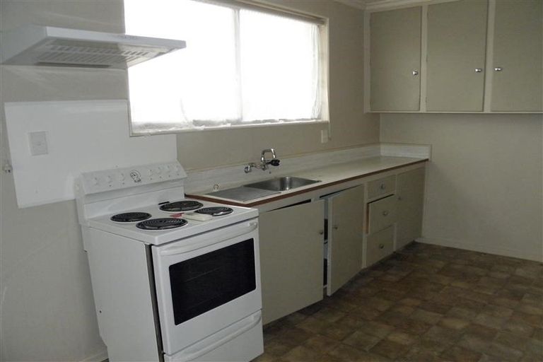 Photo of property in 1/122 Tweed Street, West Invercargill, Invercargill, 9810
