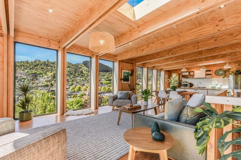 Photo of property in 59 Locking Street, Nelson South, Nelson, 7010