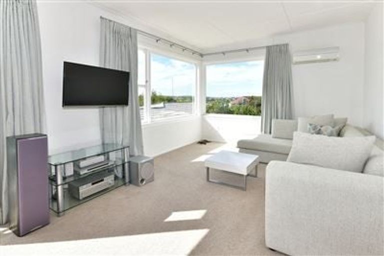 Photo of property in 1219 Whangaparaoa Road, Gulf Harbour, Whangaparaoa, 0930