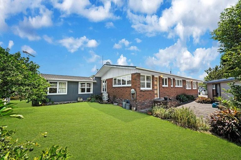 Photo of property in 7 James Place, Opaheke, Papakura, 2113