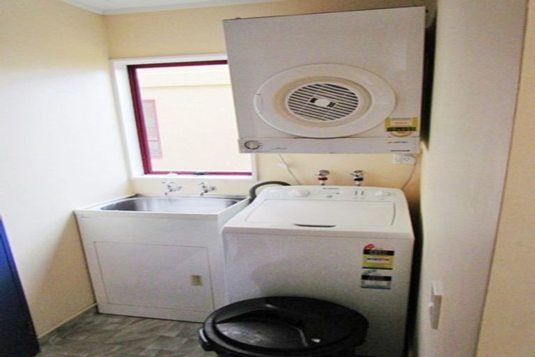 Photo of property in 12/783 Great King Street, North Dunedin, Dunedin, 9016