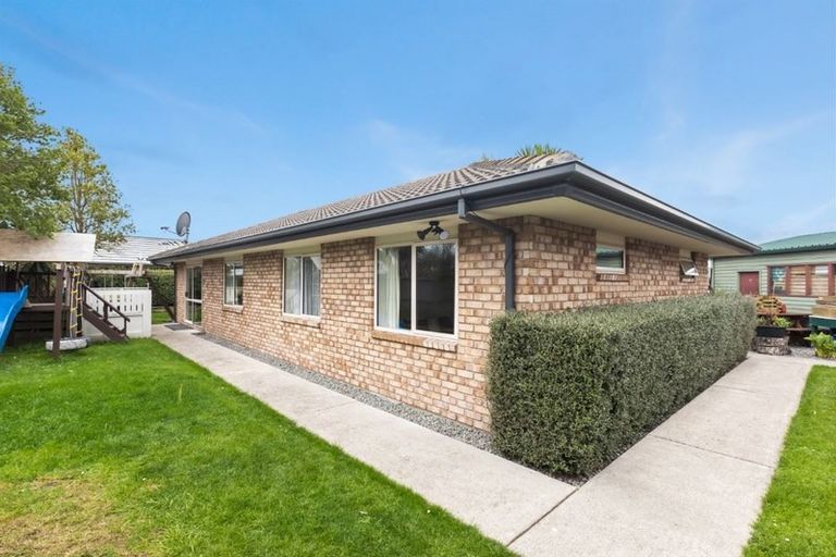 Photo of property in 35a Dampier Street, Woolston, Christchurch, 8023