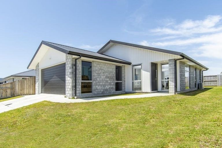 Photo of property in 39 Taioma Close, Papamoa, 3118