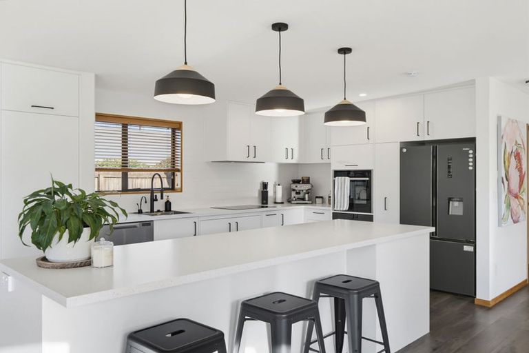 Photo of property in 16 Golding Avenue, Rangiora, 7400