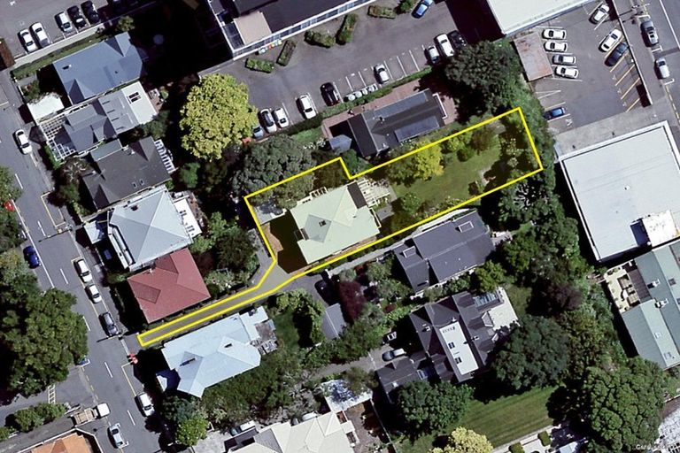 Photo of property in 56a Hobson Street, Thorndon, Wellington, 6011